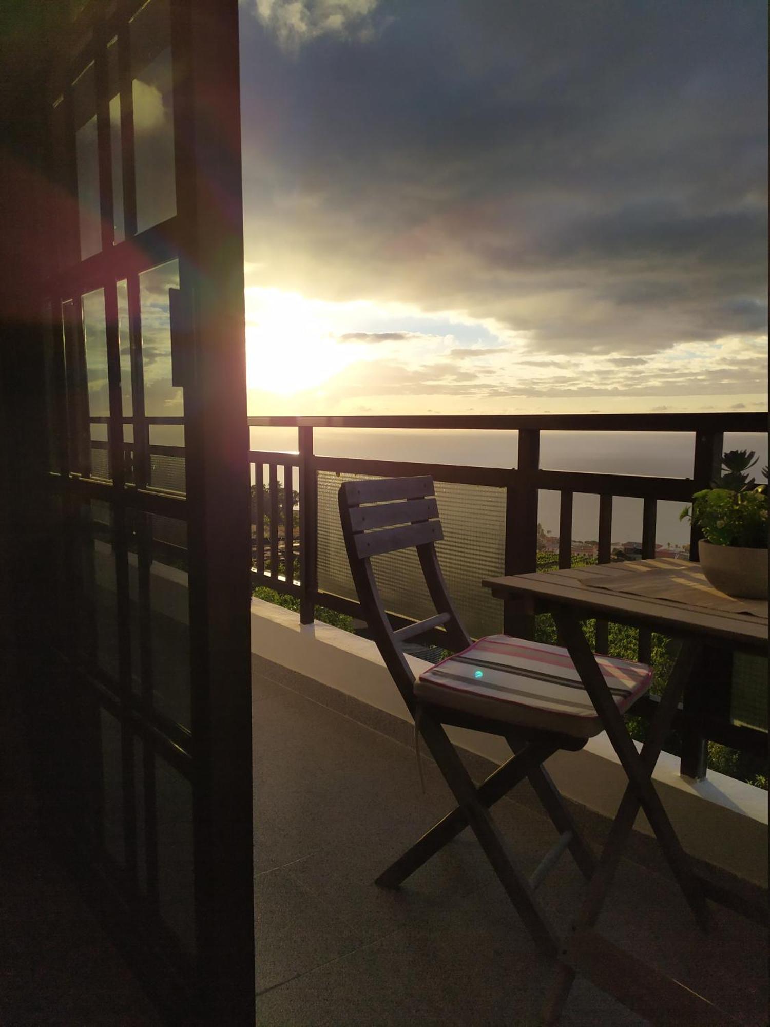 Los Atardeceres Mas Bellos Del Sauzal Ngoại thất bức ảnh